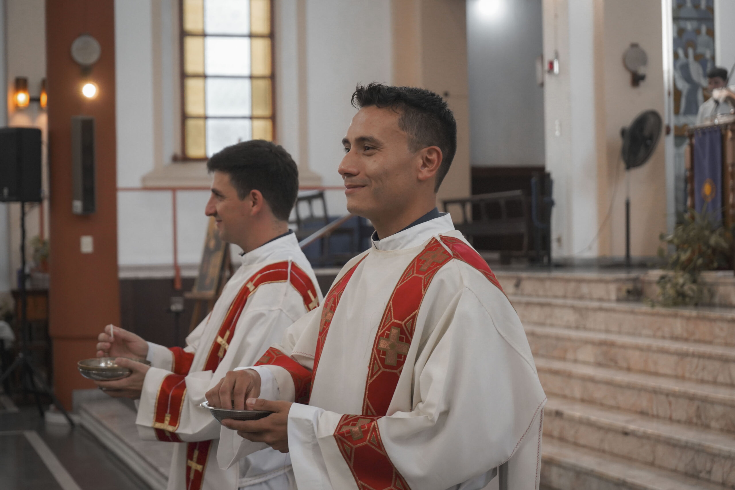 Luqui_Cris_OrdenaciónDiaconal_122